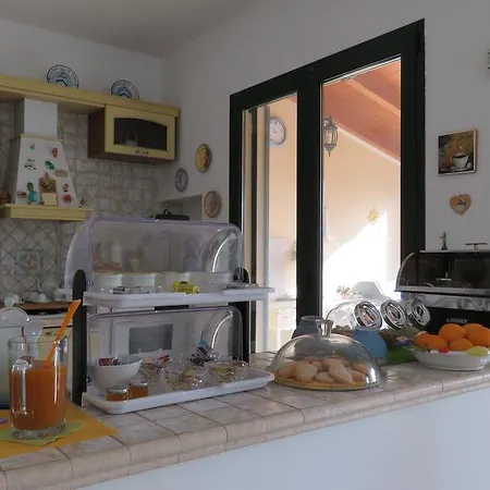 I Colori Del Poggio Bed & Breakfast Capoterra