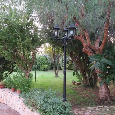 Bed & Breakfast I Colori Del Poggio Capoterra